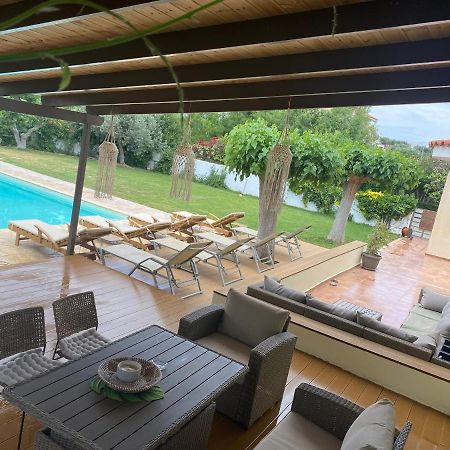 Relaxing Villa With Swimming Pool And Garden Agios Georgios  المظهر الخارجي الصورة