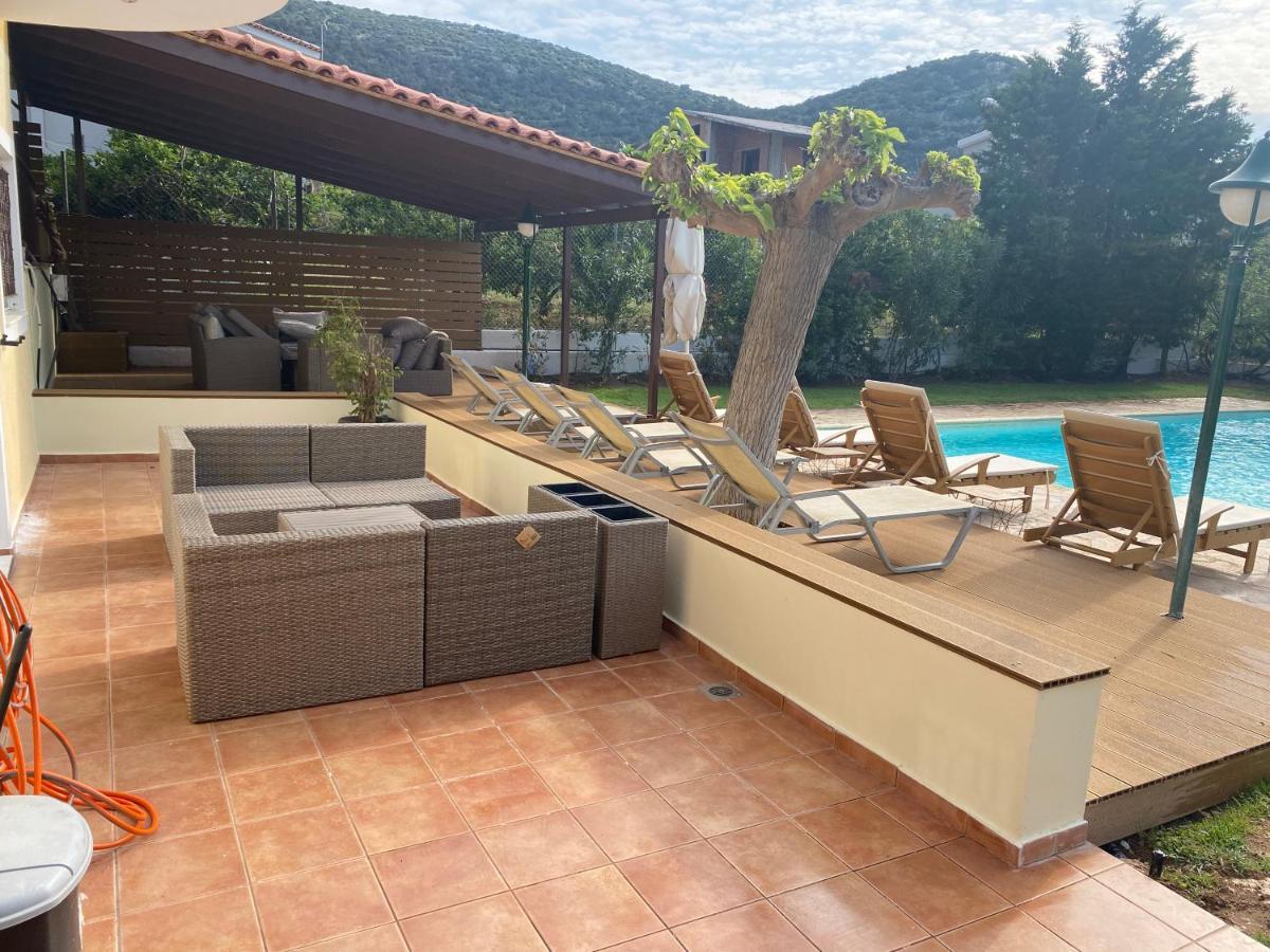 Relaxing Villa With Swimming Pool And Garden Agios Georgios  المظهر الخارجي الصورة