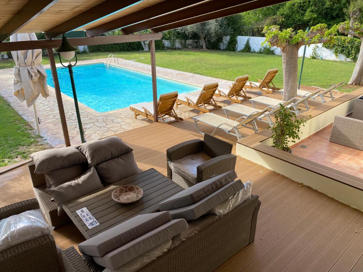 Relaxing Villa With Swimming Pool And Garden Agios Georgios  المظهر الخارجي الصورة