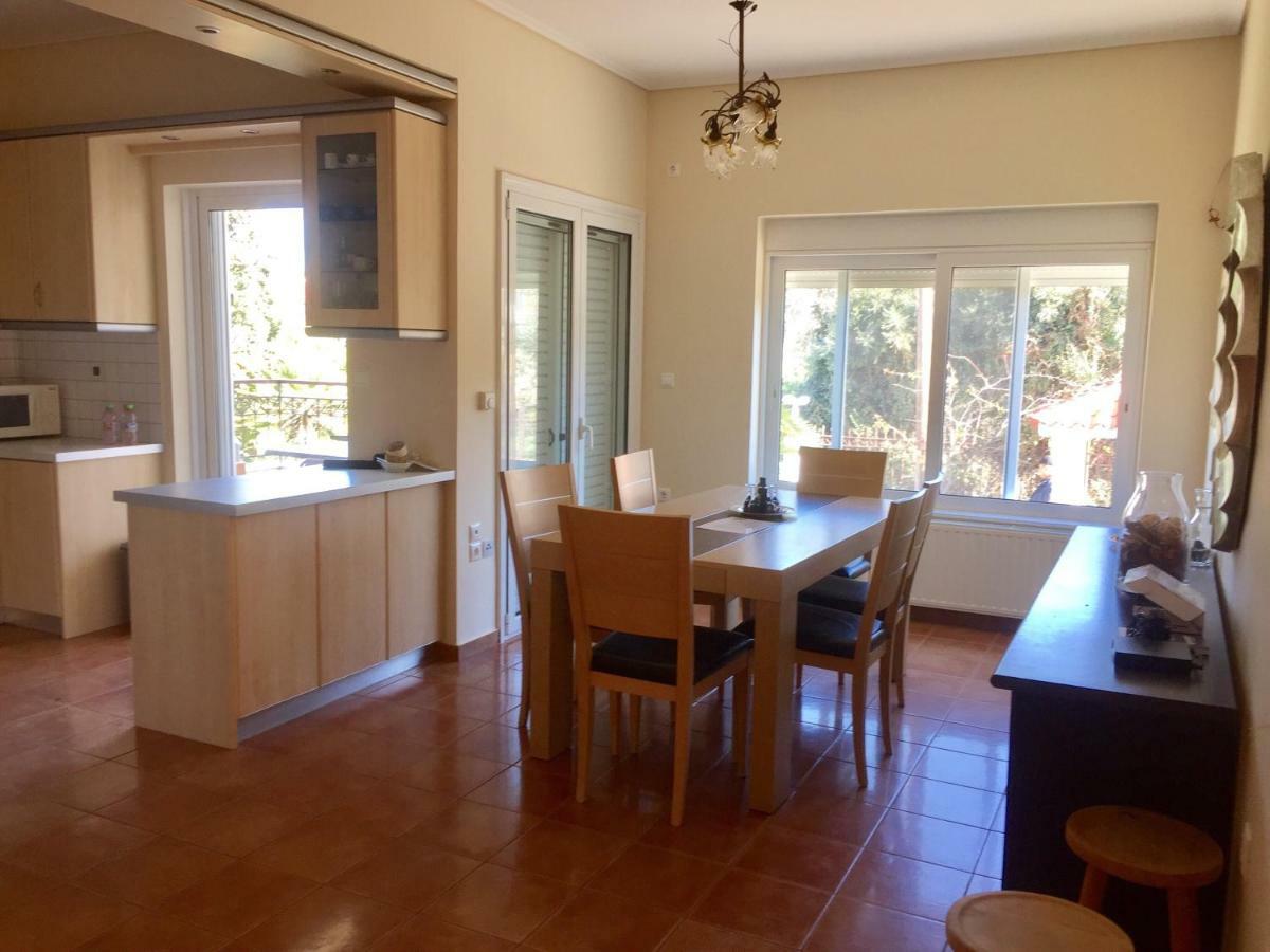 Relaxing Villa With Swimming Pool And Garden Agios Georgios  المظهر الخارجي الصورة